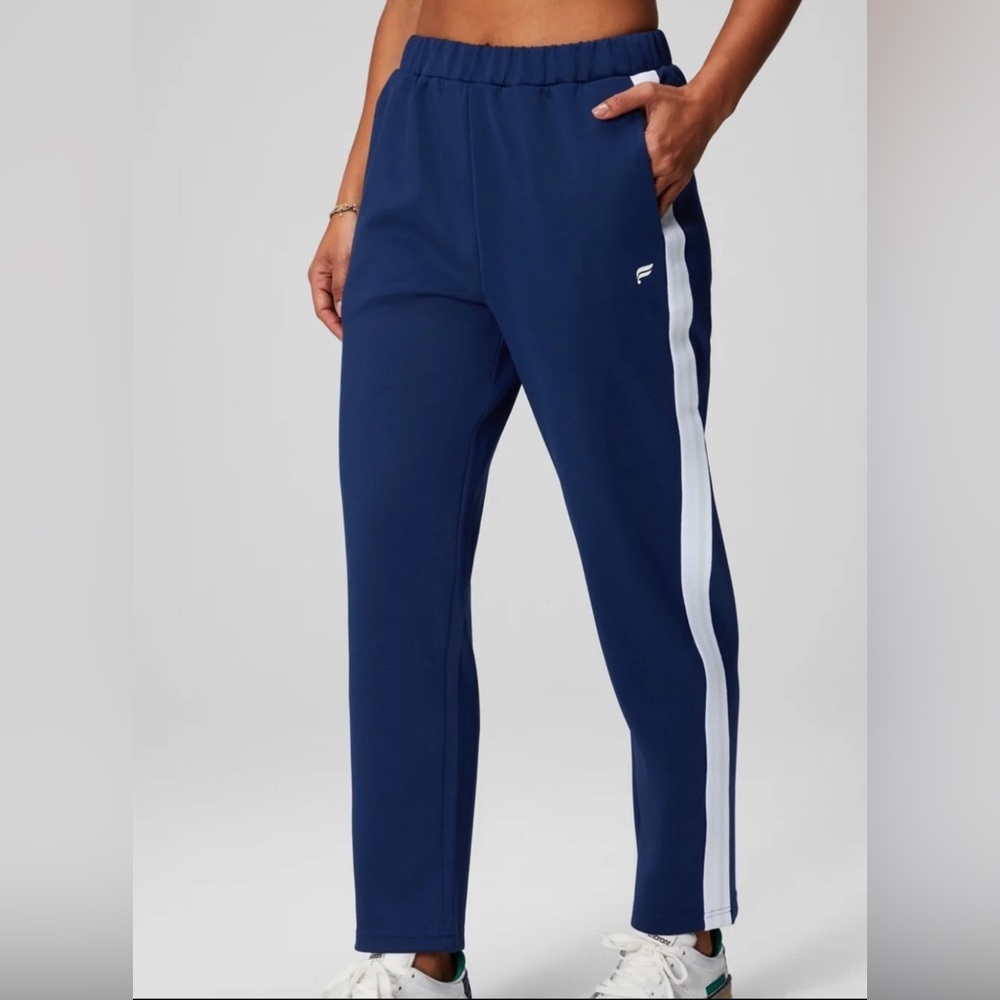 Fabletics Tapered Tricot Pant Small NWT Blue
